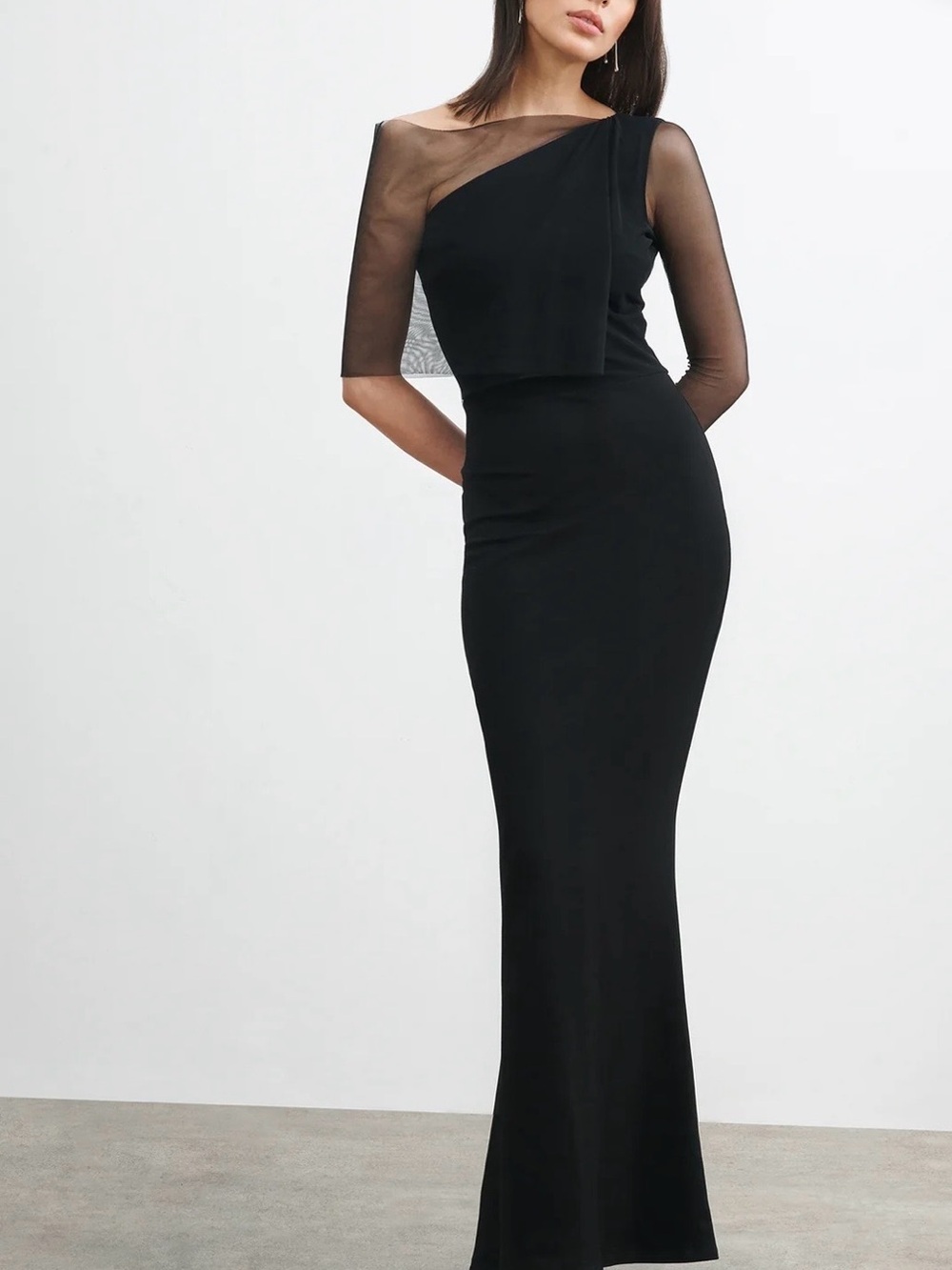 Valeria Dress
European Ponte One-Shoulder Gown